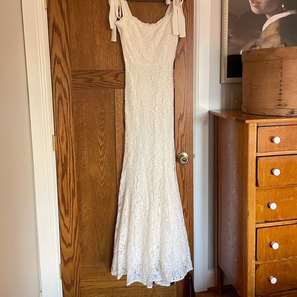 NWT Reformation Bastille Wedding Dress Size 8 - Picture 10 of 14